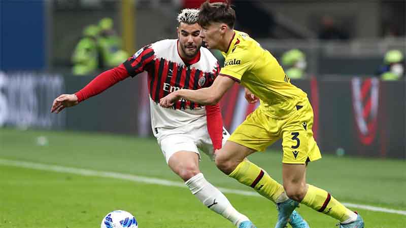 Soi kèo Milan vs Bologna